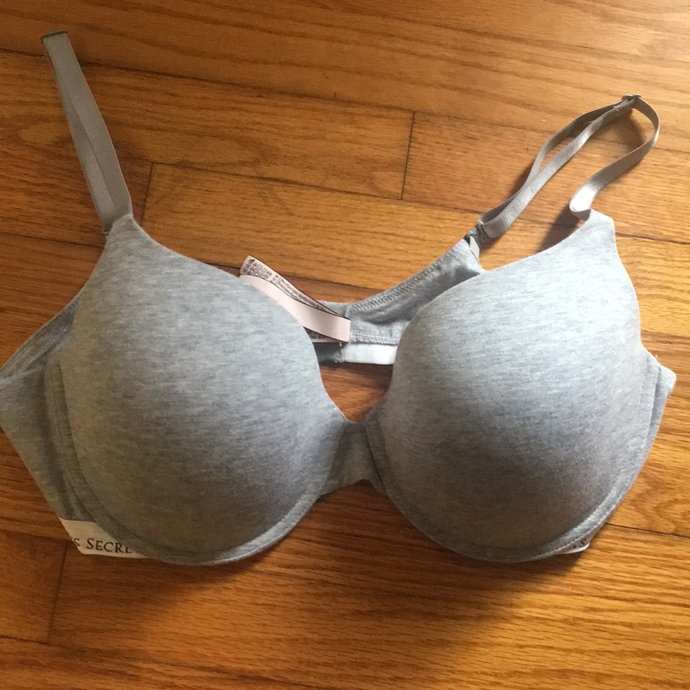 Victoria secret tshirt bra